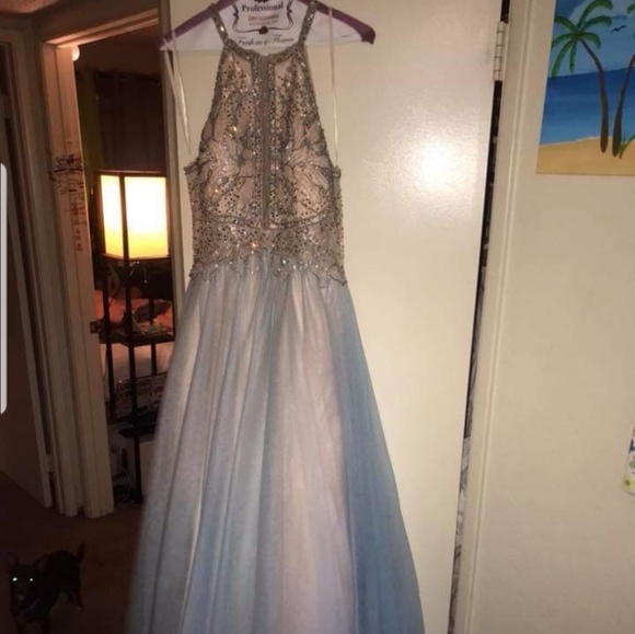 Prom formal quinceanera dress - Picture 2 of 5